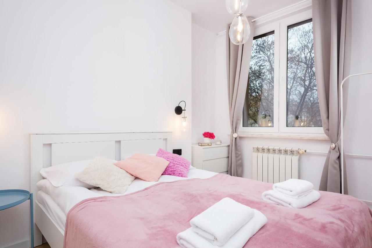 Apartments Warsaw Royal Park By Renters Екстер'єр фото
