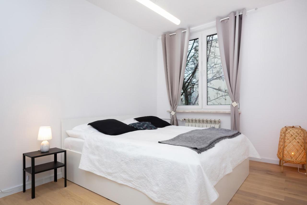 Apartments Warsaw Royal Park By Renters Екстер'єр фото