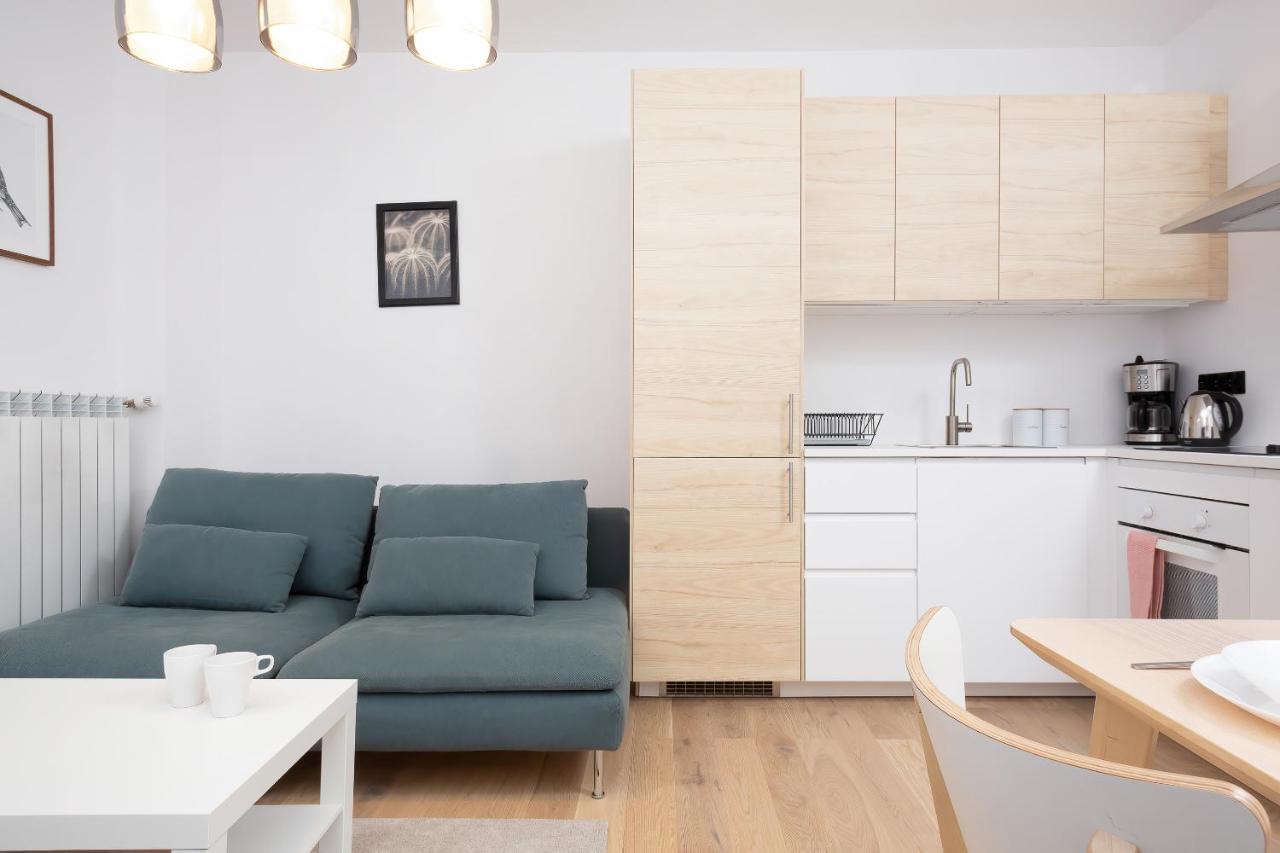 Apartments Warsaw Royal Park By Renters Екстер'єр фото