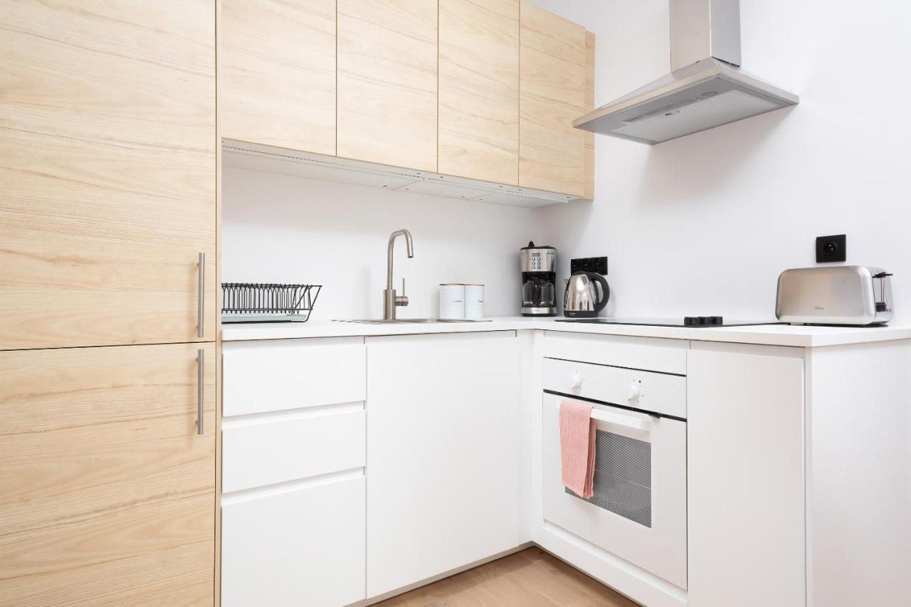 Apartments Warsaw Royal Park By Renters Екстер'єр фото